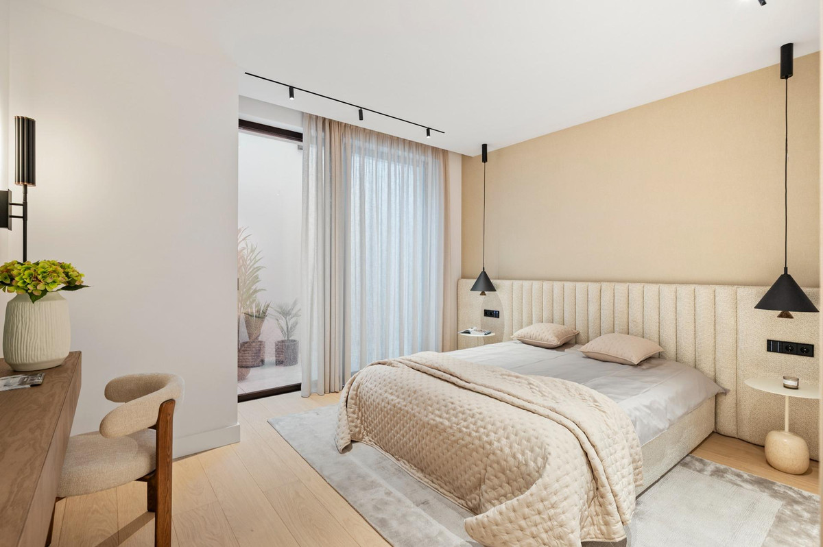 Property main view 42