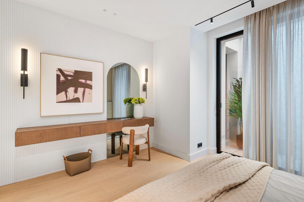 Property main view 43