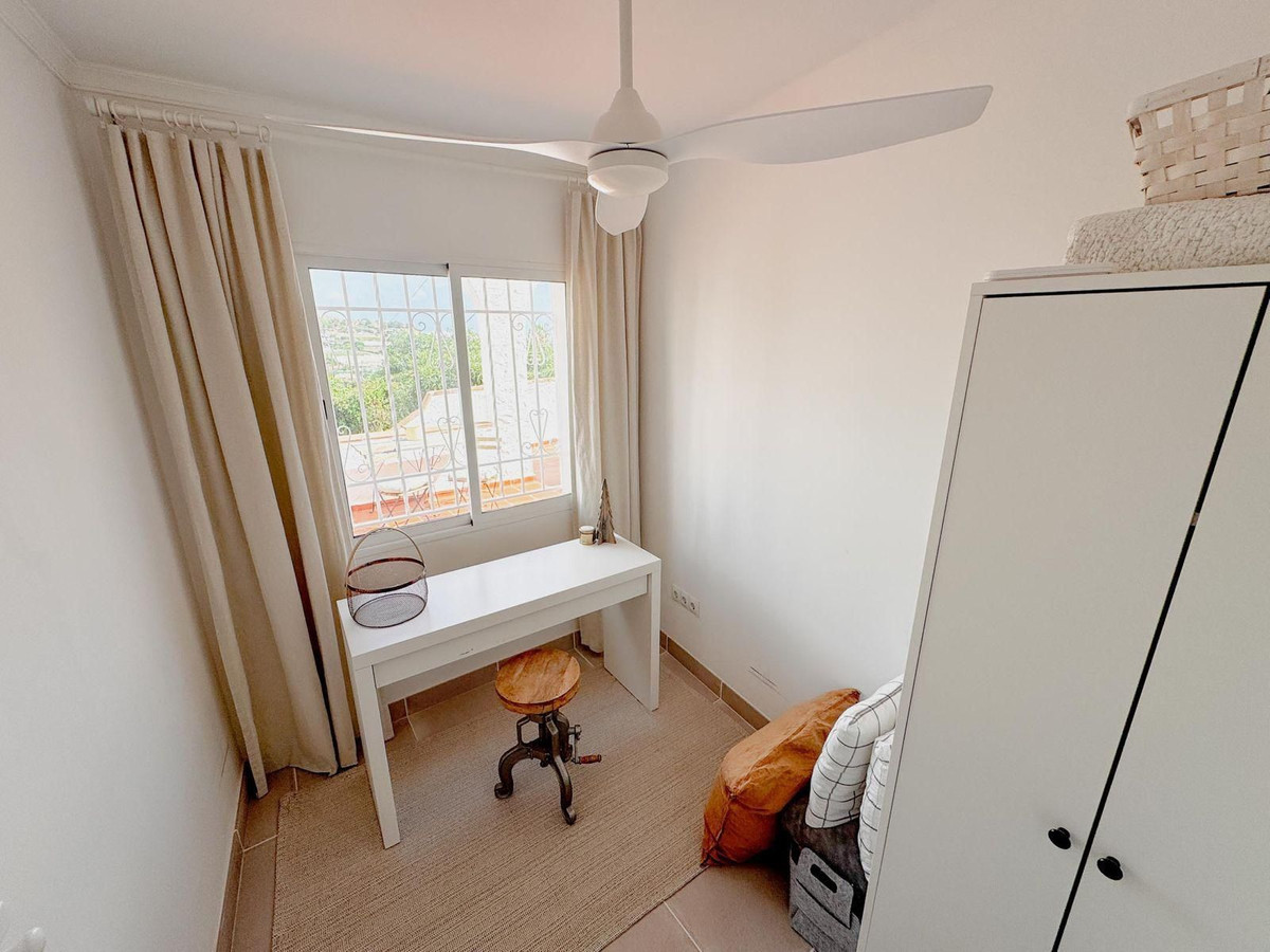 Vrijstaande Villa te koop in Nerja | 6 slaapkamers H4168636