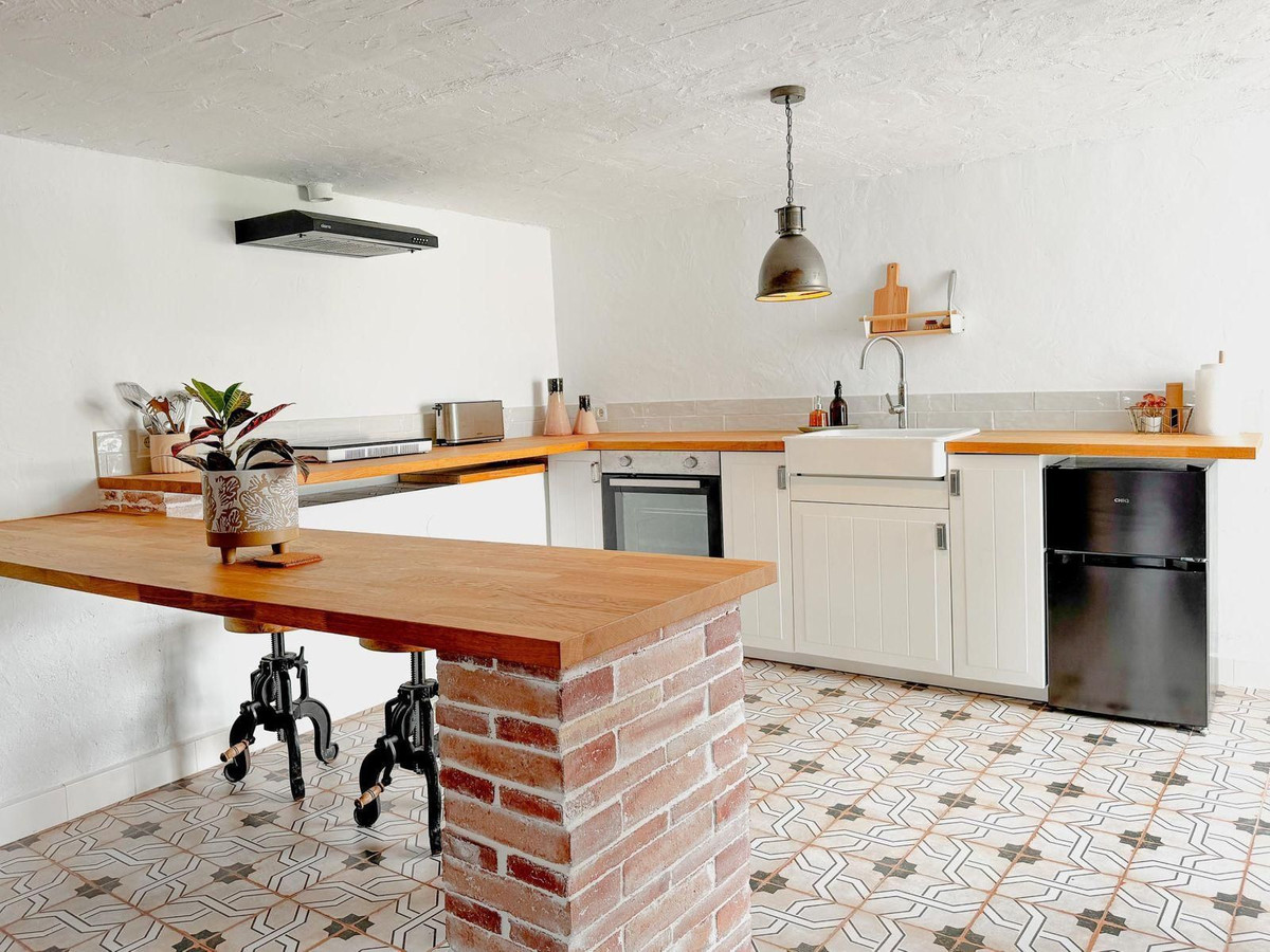 Vrijstaande Villa te koop in Nerja | 6 slaapkamers H4168636