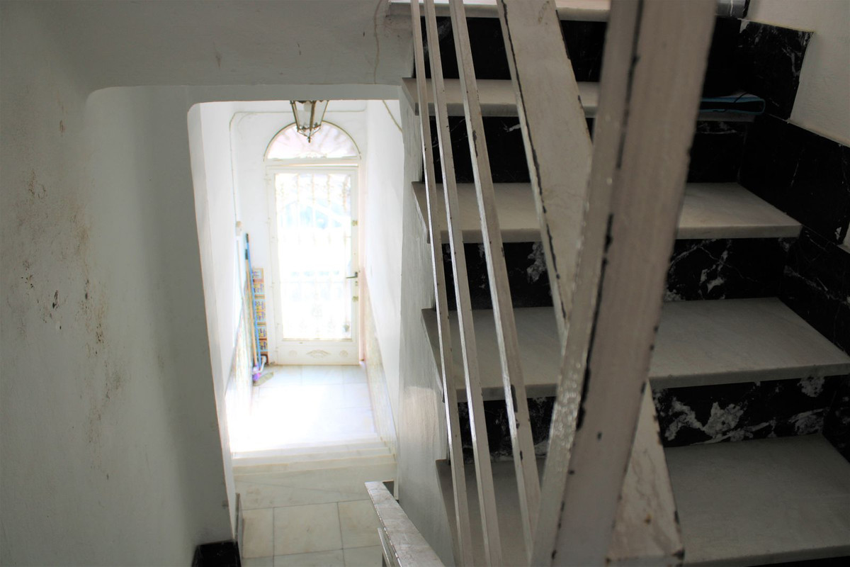 Huis te koop in Nerja | 4 slaapkamers H4346974