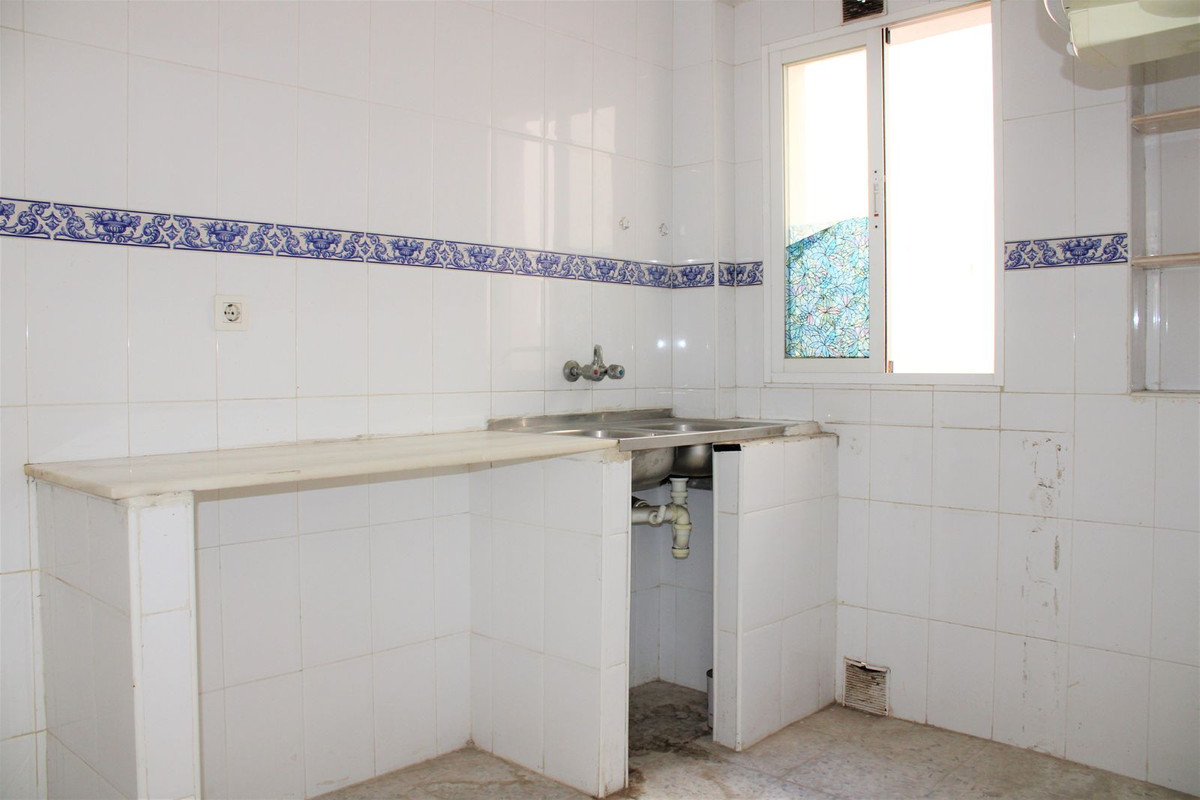 Huis te koop in Nerja | 4 slaapkamers H4346974