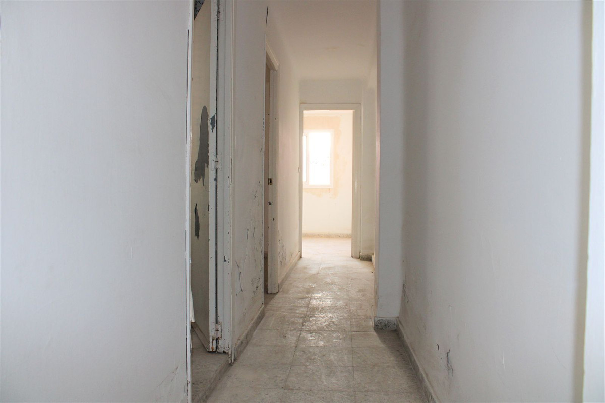 Huis te koop in Nerja | 4 slaapkamers H4346974