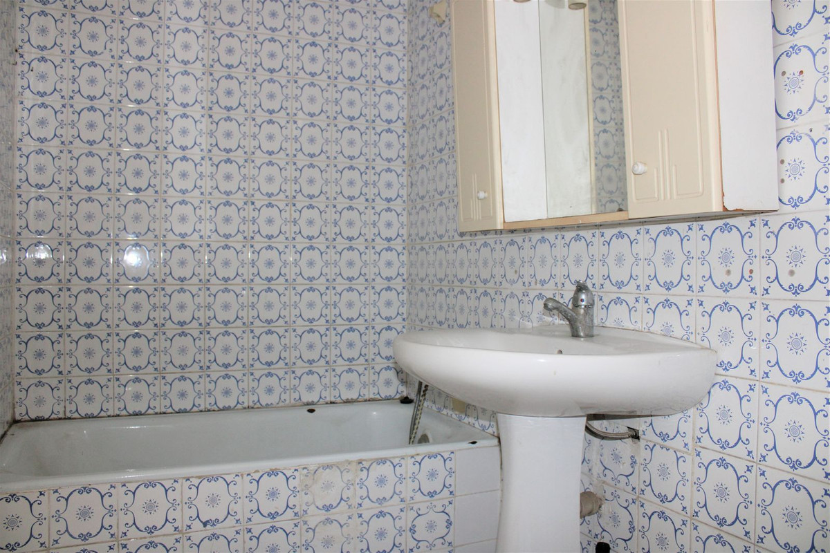 Huis te koop in Nerja | 4 slaapkamers H4346974