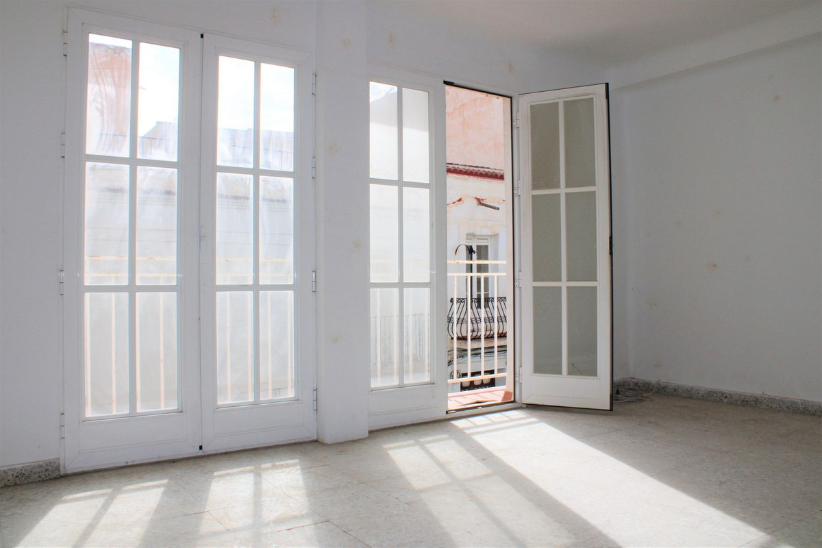 Huis te koop in Nerja | 4 slaapkamers H4346974