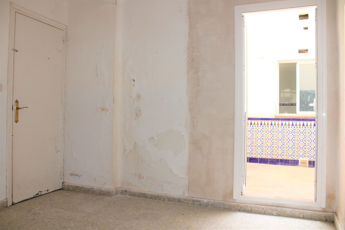 Huis te koop in Nerja | 4 slaapkamers H4346974