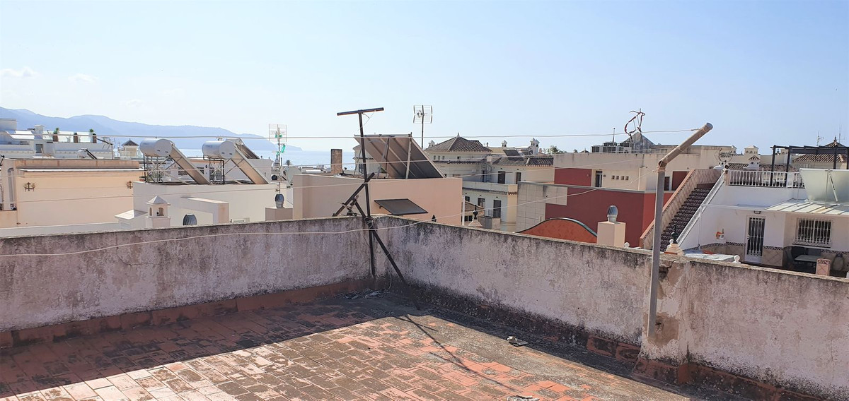 Huis te koop in Nerja | 4 slaapkamers H4346974