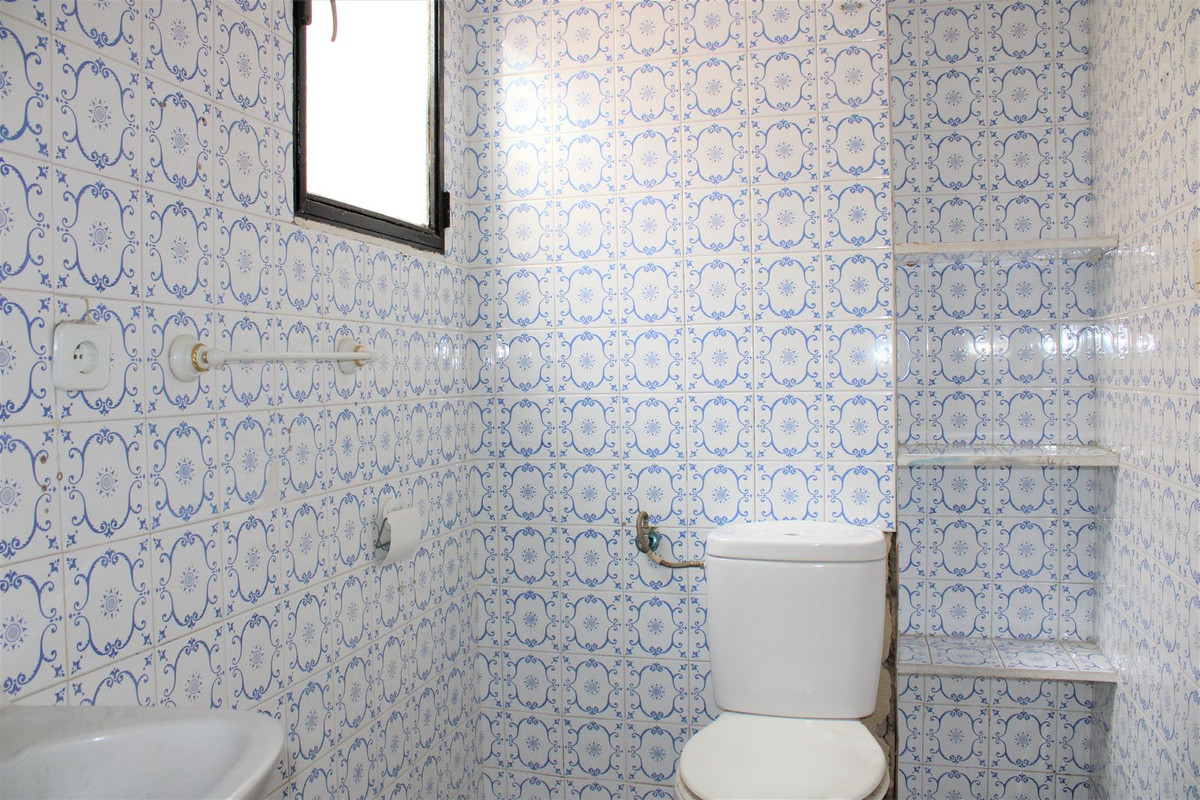 Huis te koop in Nerja | 4 slaapkamers H4346974