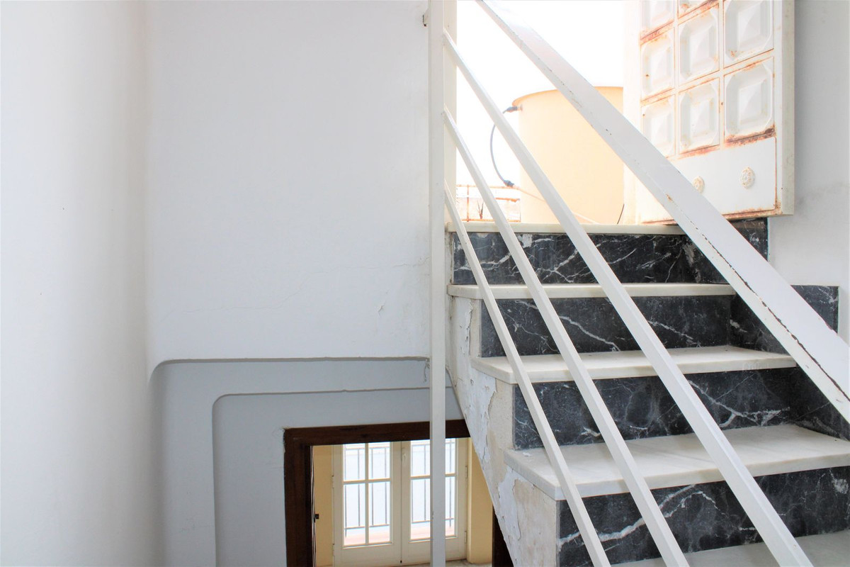 Huis te koop in Nerja | 4 slaapkamers H4346974