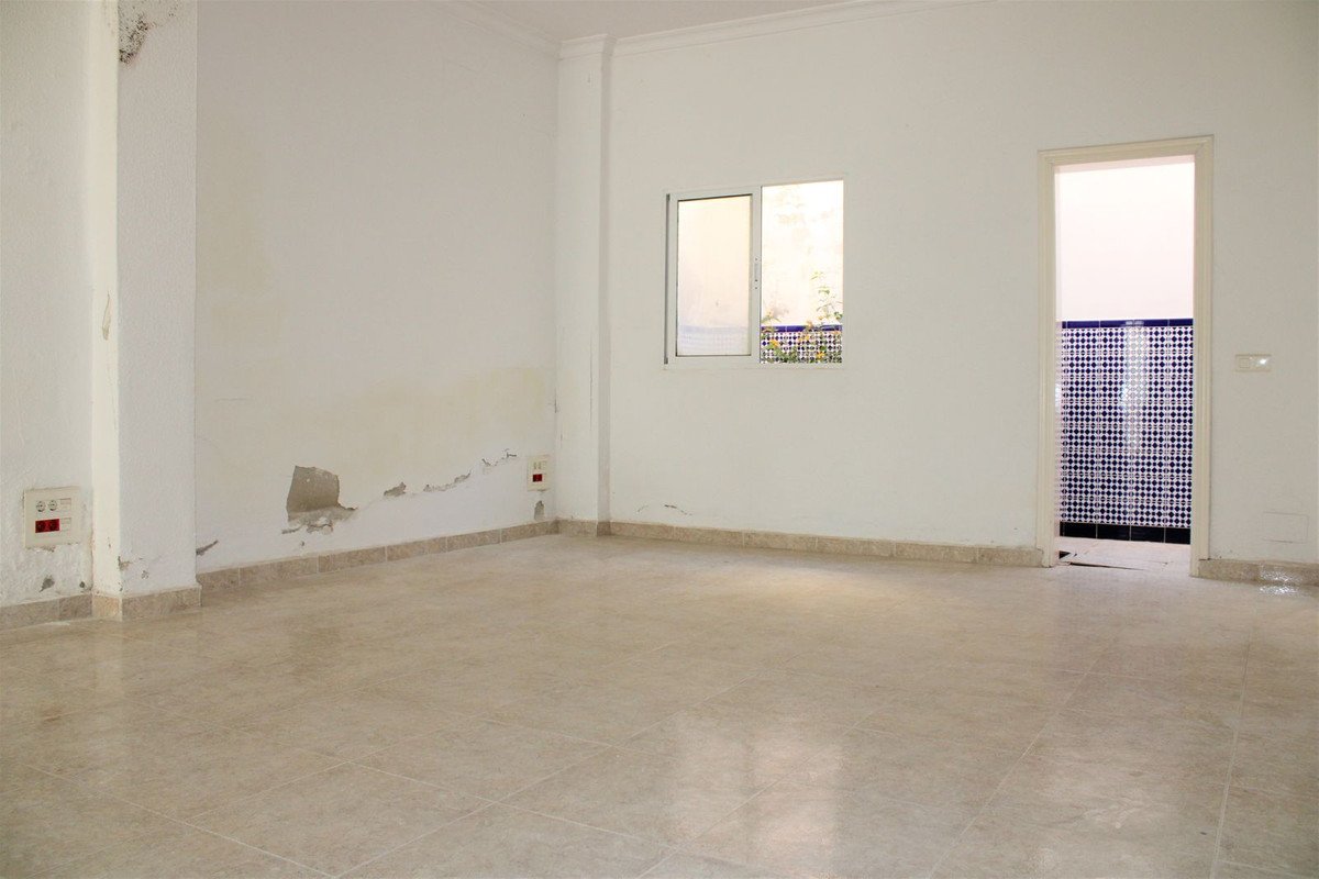 Huis te koop in Nerja | 4 slaapkamers H4346974