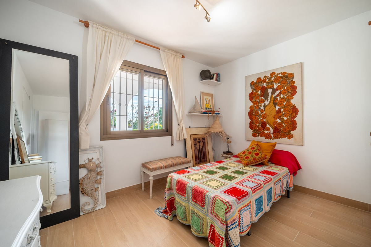 Vrijstaande Villa in La Viñuela-16
