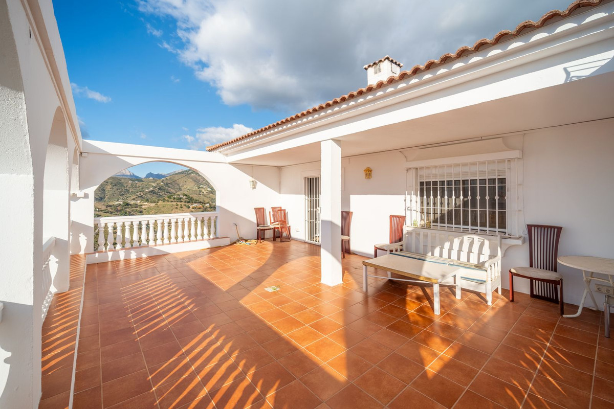 Vrijstaande Villa in La Viñuela-28