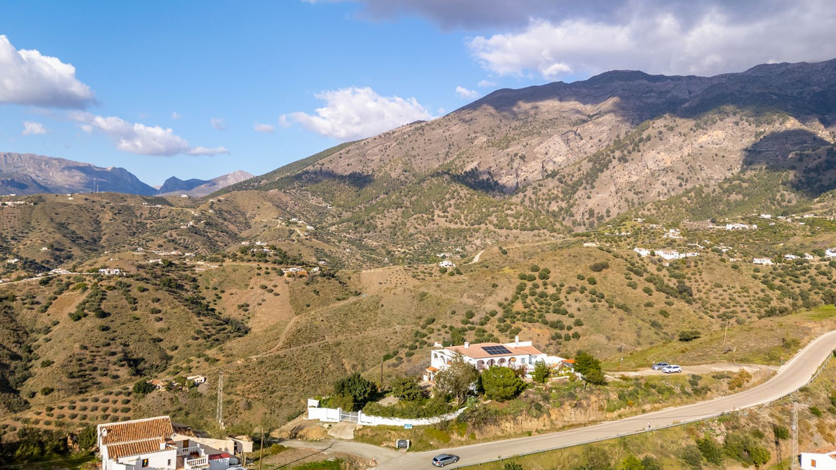 Vrijstaande Villa in La Viñuela-36