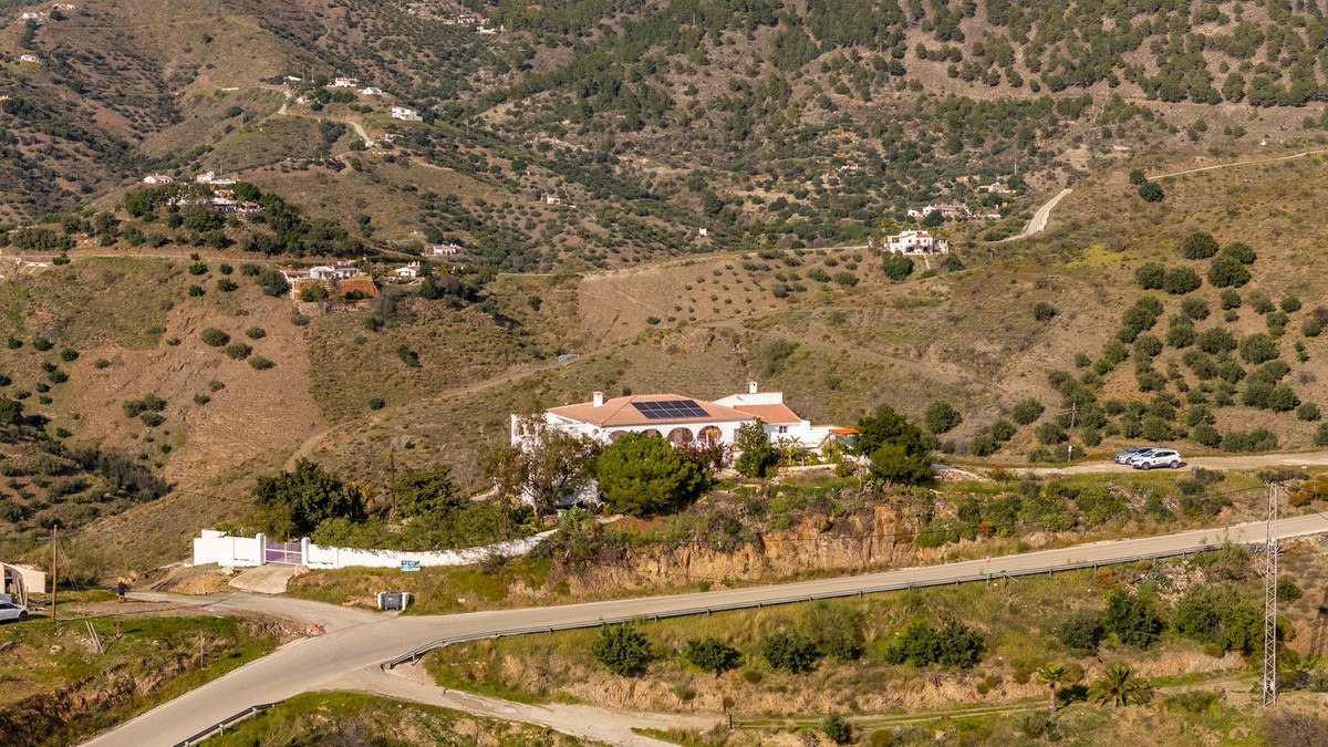 Vrijstaande Villa in La Viñuela-39