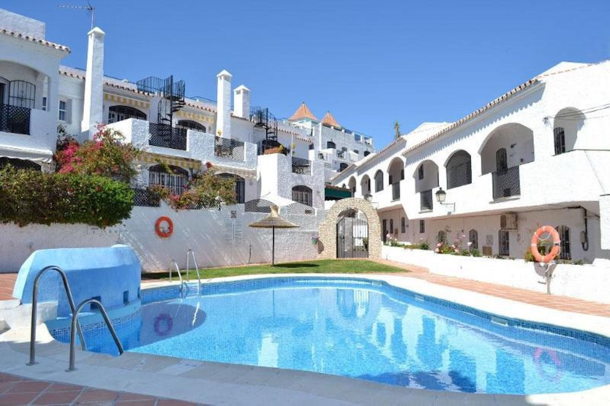 Geschakelde Woning in Nerja-1