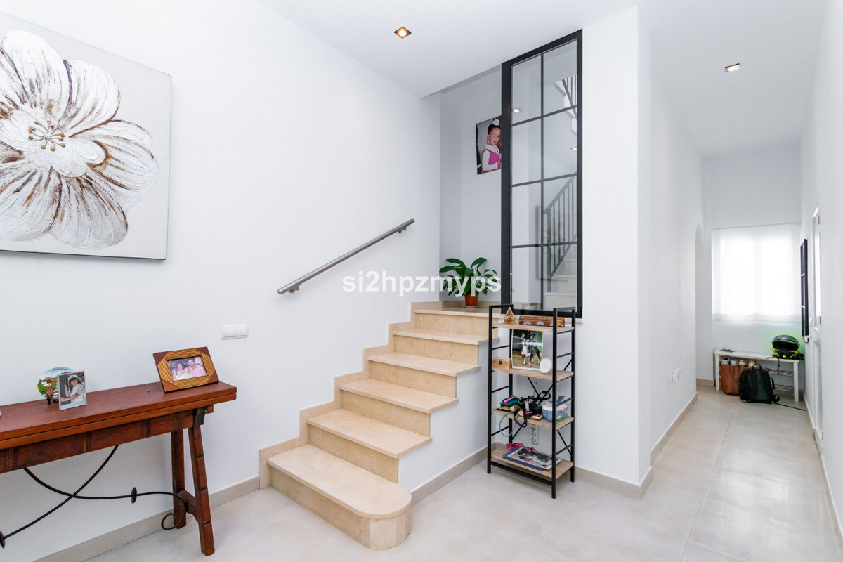 Geschakelde Woning in Nerja-12