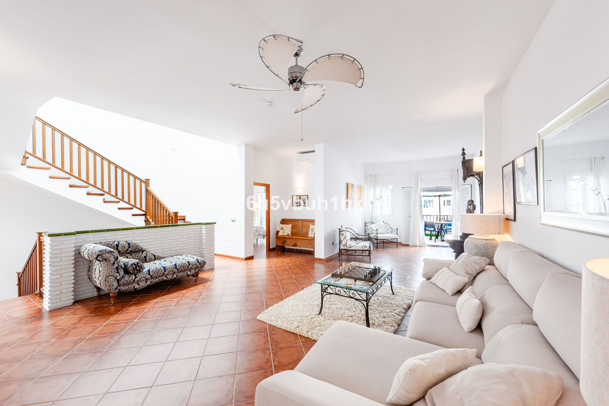 Geschakelde Woning in Nerja-10