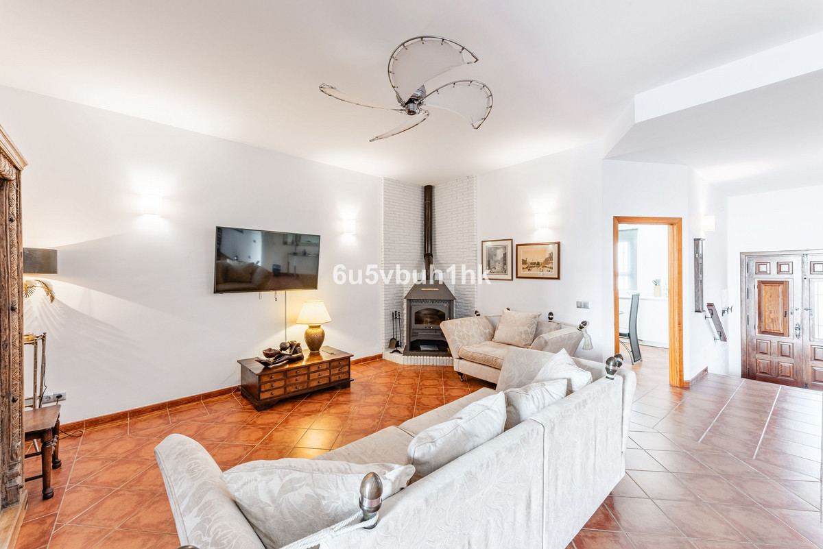 Geschakelde Woning in Nerja-14