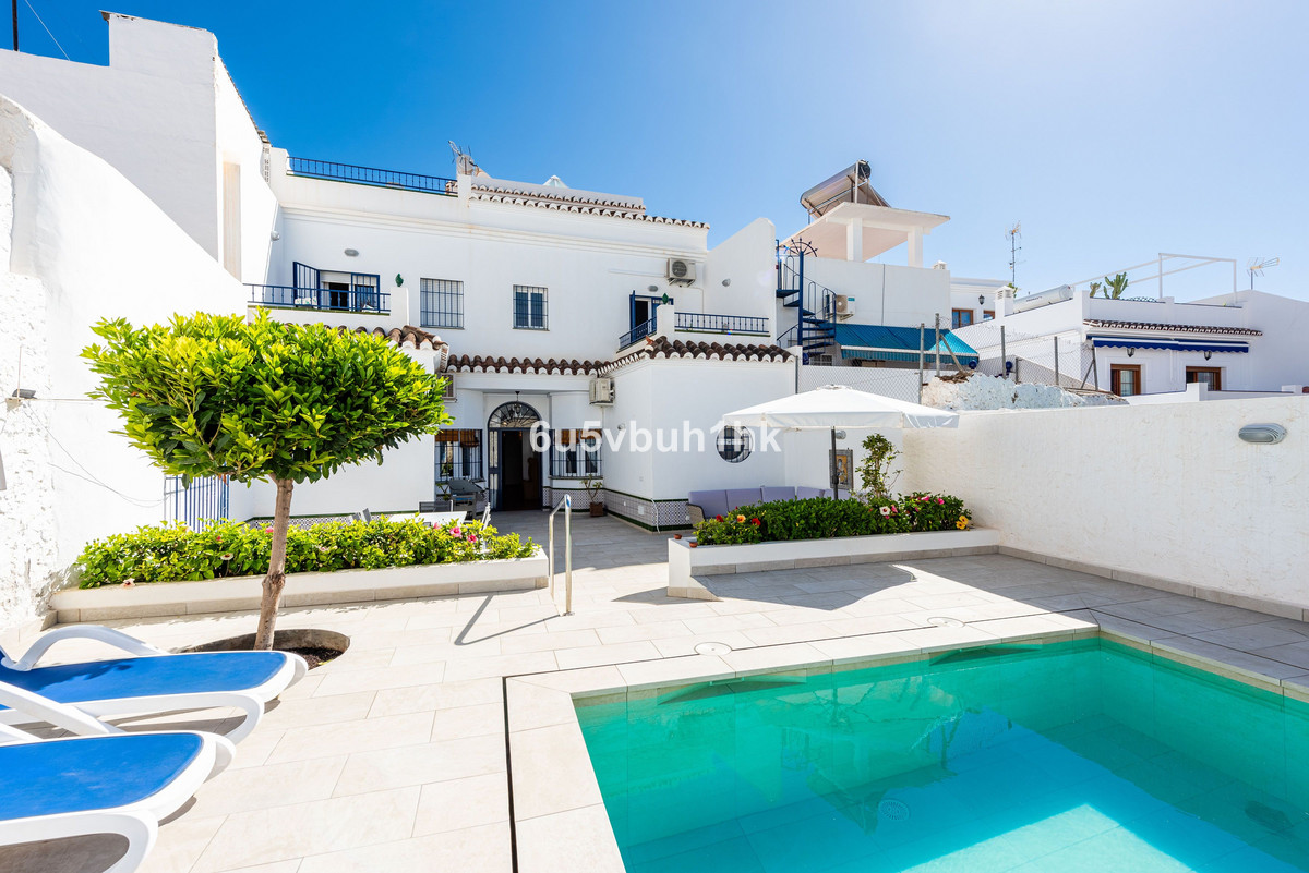 Geschakelde Woning in Nerja-2