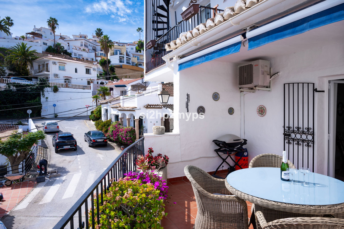 Geschakelde Woning in Nerja-11