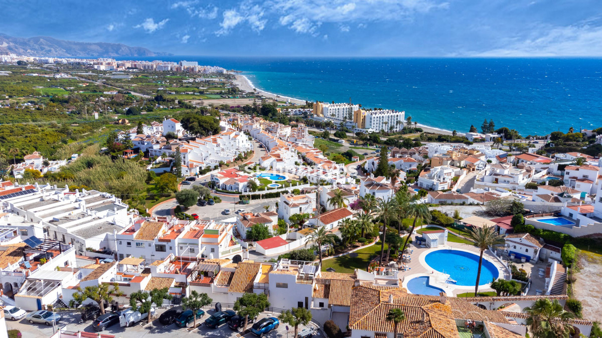 Geschakelde Woning in Nerja-2