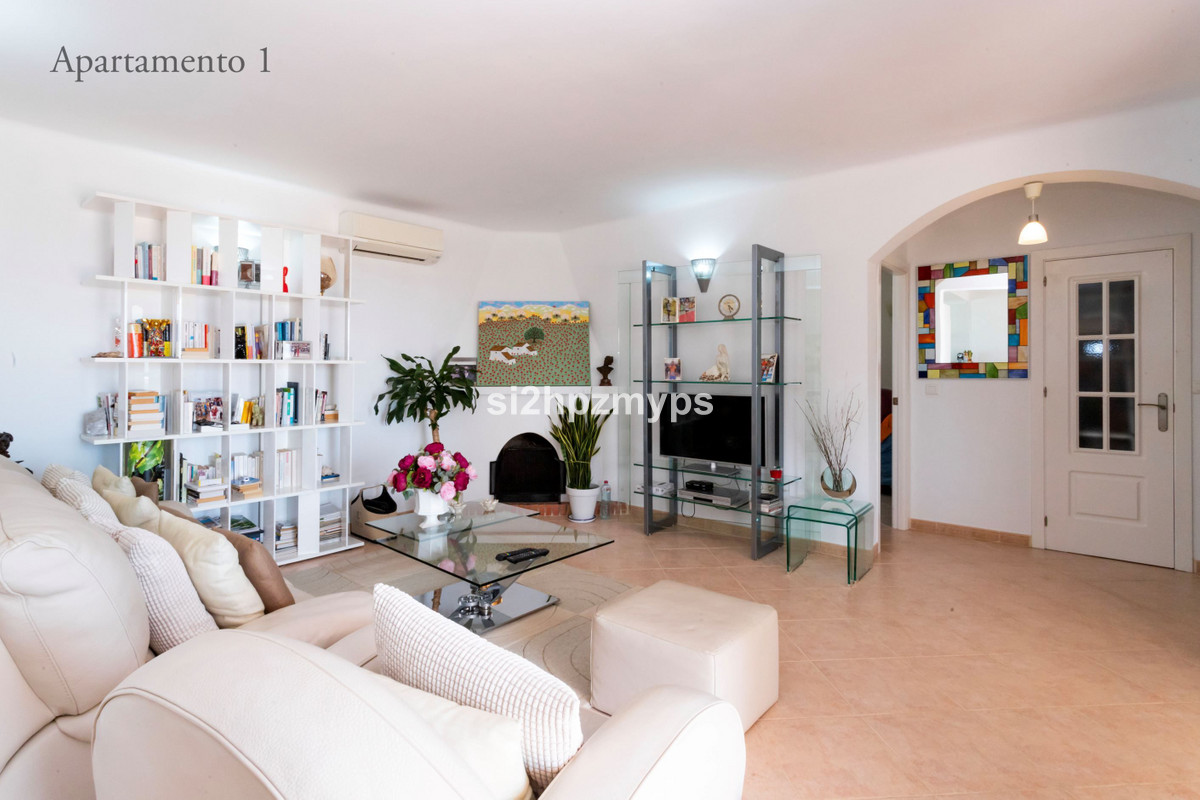 Vrijstaande Villa in Nerja-16