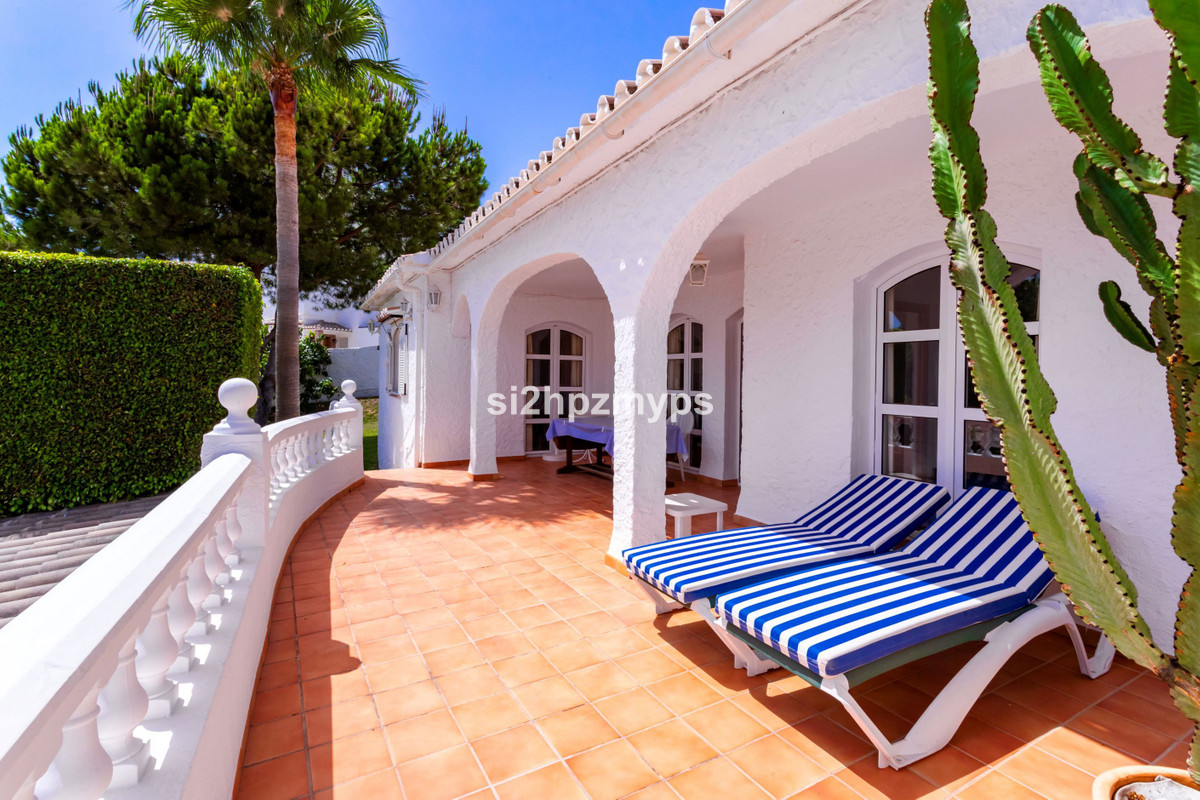 Vrijstaande Villa in Nerja-5