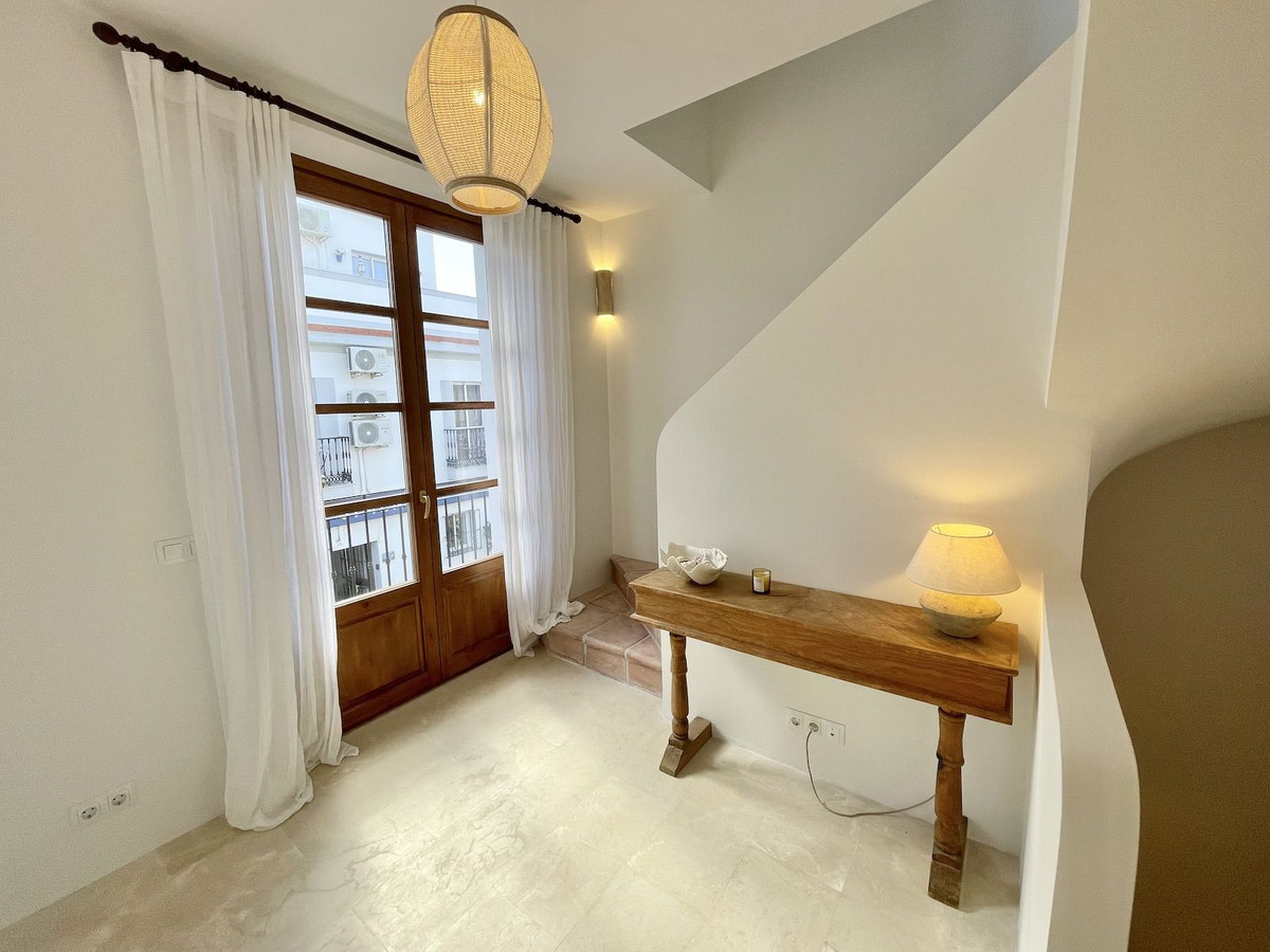 Penthouse Duplex in Nerja-10