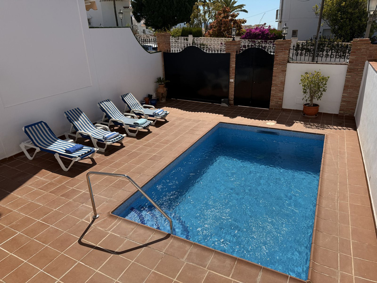 Vrijstaande Villa te koop in Nerja | 3 slaapkamers H5045887