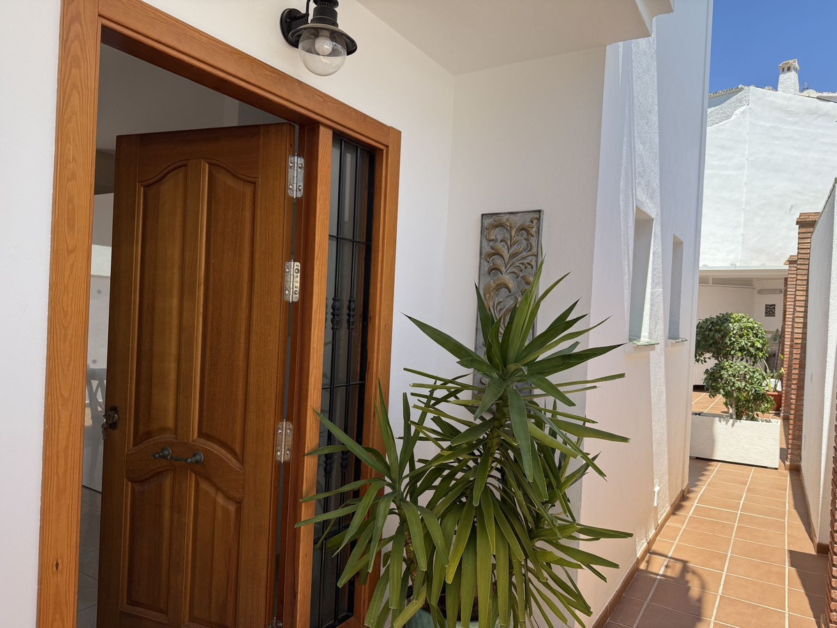 Vrijstaande Villa te koop in Nerja | 3 slaapkamers H5045887
