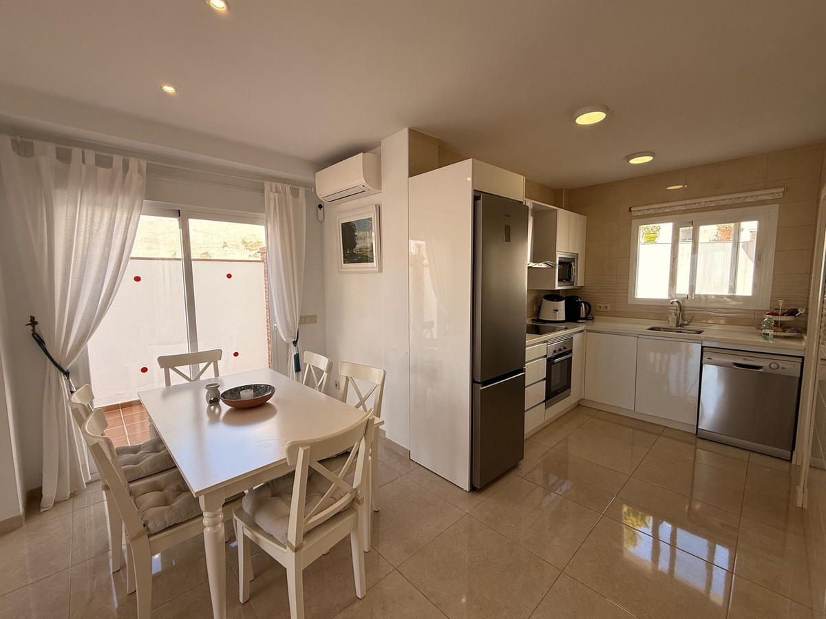 Vrijstaande Villa te koop in Nerja | 3 slaapkamers H5045887