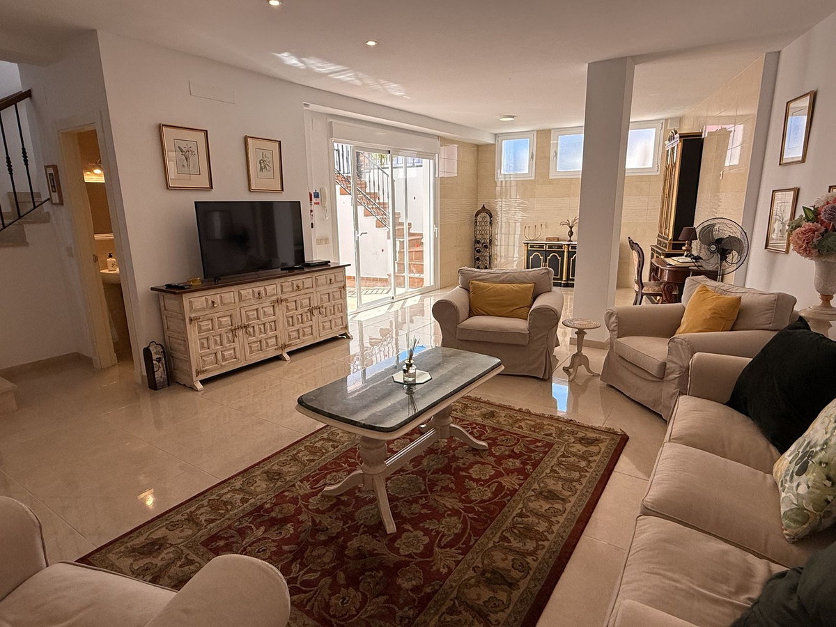 Vrijstaande Villa te koop in Nerja | 3 slaapkamers H5045887