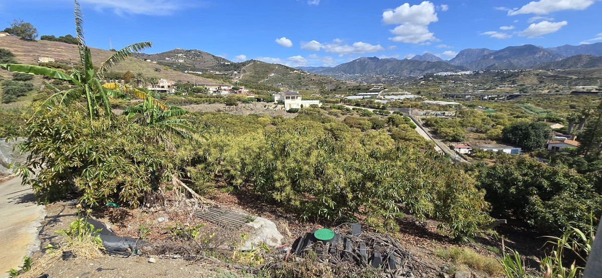 Vrijstaande Villa te koop in Nerja | 4 slaapkamers H5063113