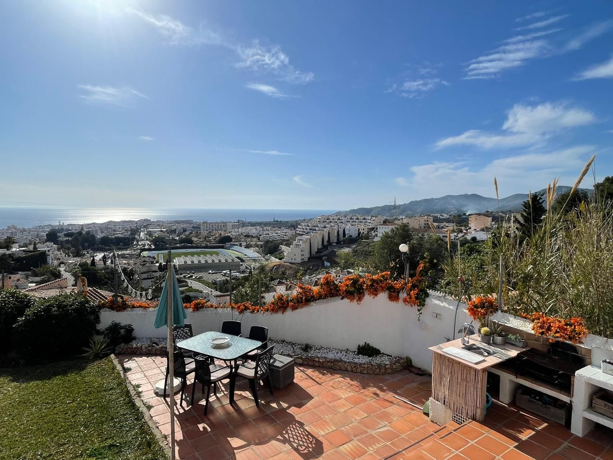 Vrijstaande Villa te koop in Nerja | 2 slaapkamers H5080180