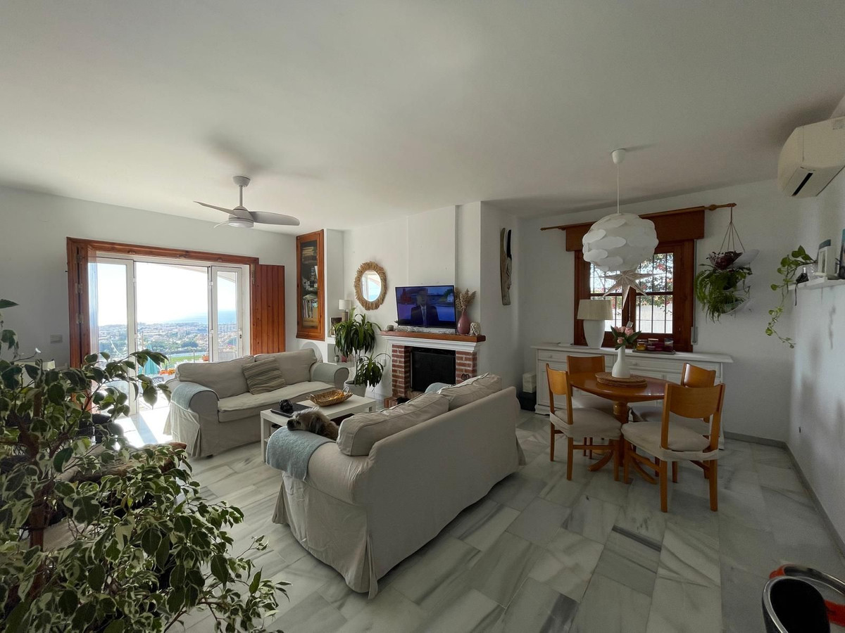 Vrijstaande Villa te koop in Nerja | 2 slaapkamers H5080180