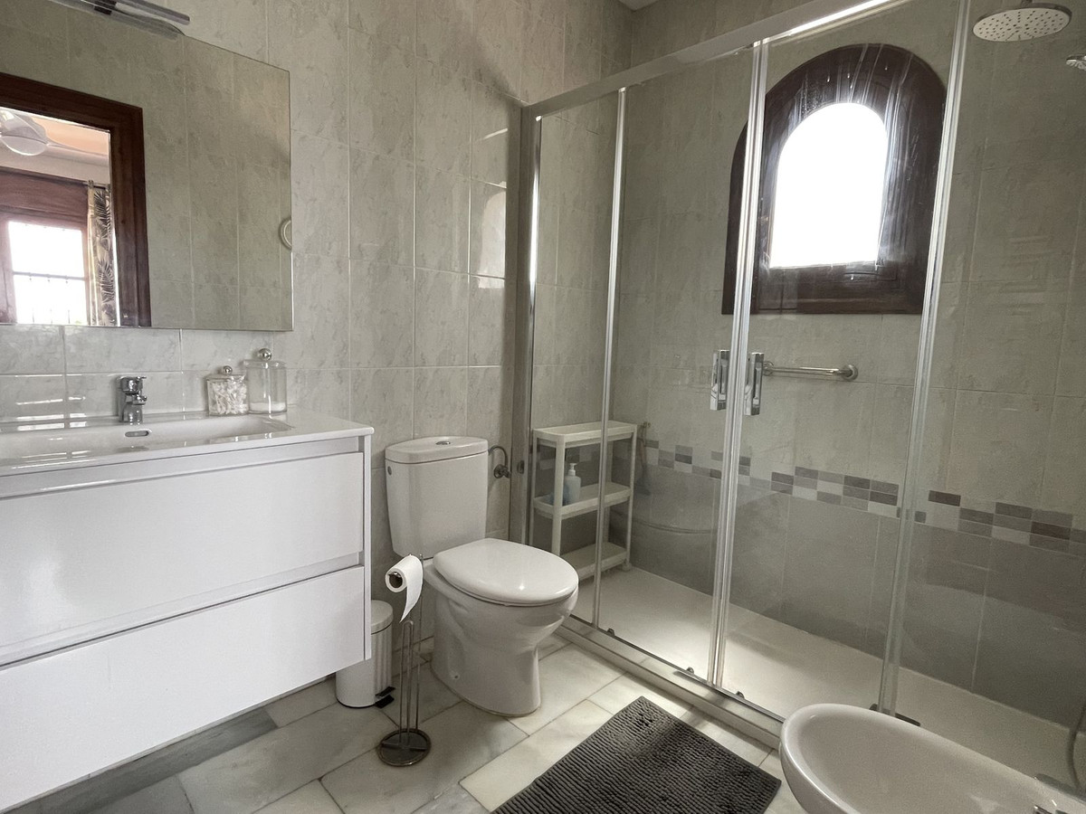 Vrijstaande Villa te koop in Nerja | 2 slaapkamers H5080180