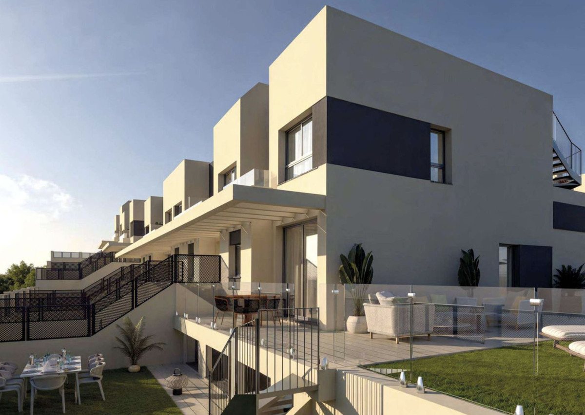 Geschakelde Woning te koop in Nerja | 3 slaapkamers H5124097