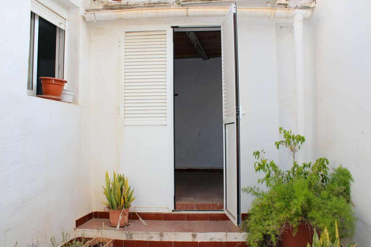 Geschakelde Woning te koop in Nerja | 5 slaapkamers H5134426