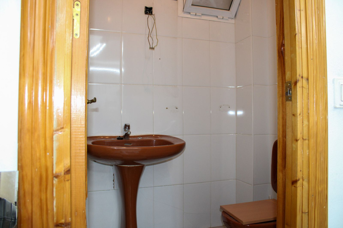 Geschakelde Woning te koop in Nerja | 5 slaapkamers H5134426