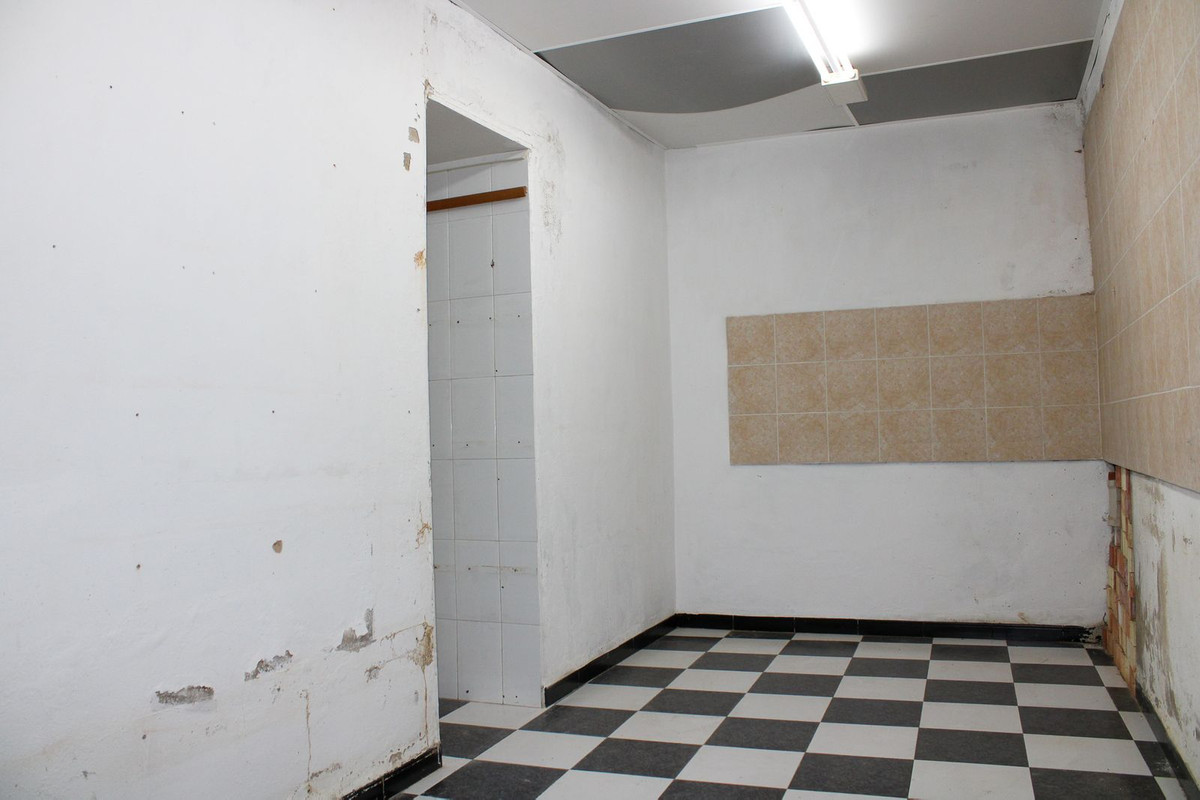 Geschakelde Woning te koop in Nerja | 5 slaapkamers H5134426