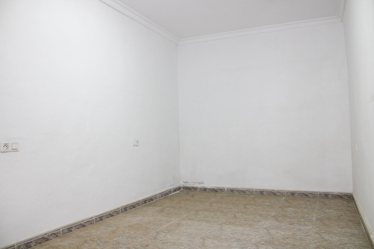 Geschakelde Woning te koop in Nerja | 5 slaapkamers H5134426