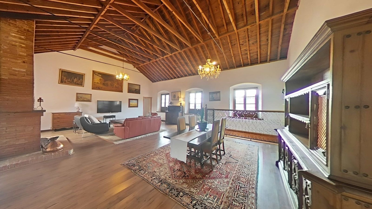 Vrijstaande Villa te koop in Nerja | 3 slaapkamers H5143927