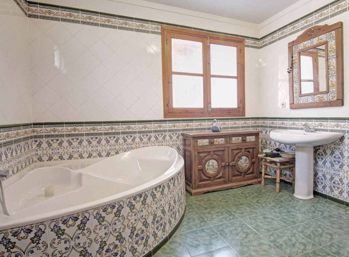 Vrijstaande Villa te koop in Nerja | 3 slaapkamers H5143927