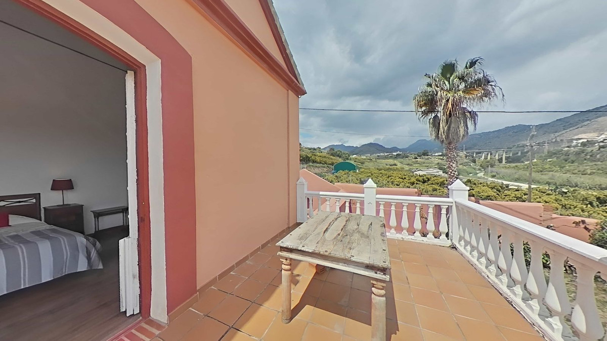 Vrijstaande Villa te koop in Nerja | 3 slaapkamers H5143927