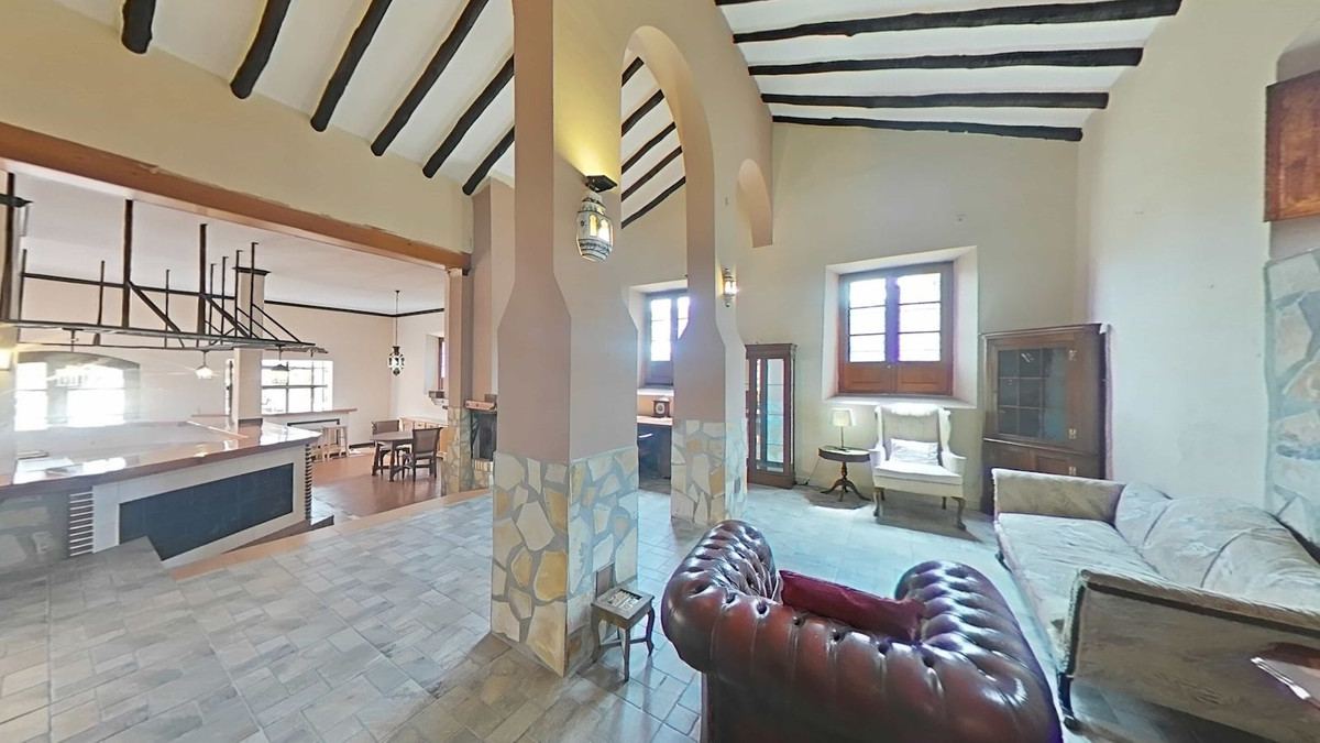 Vrijstaande Villa te koop in Nerja | 3 slaapkamers H5143927