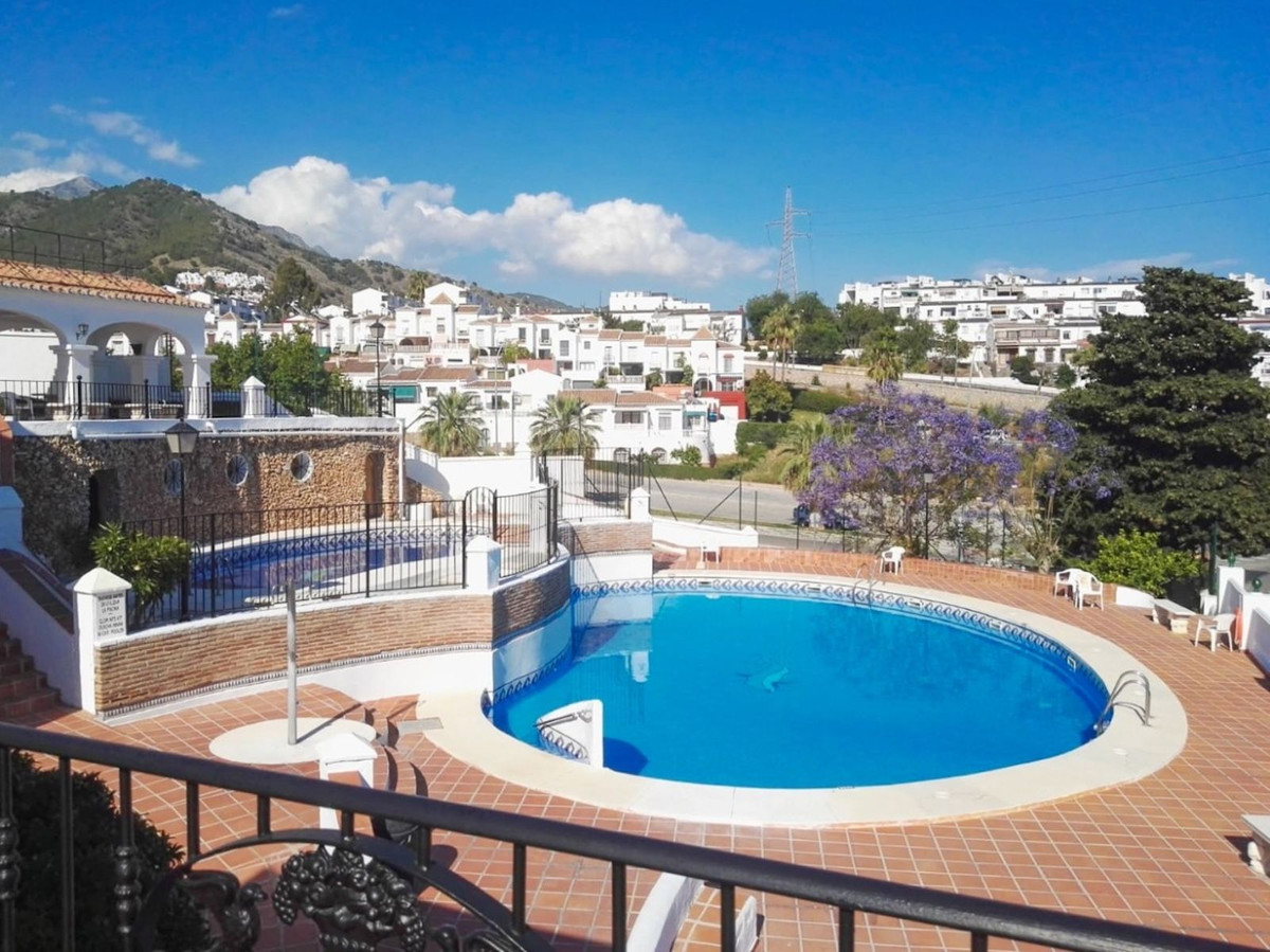 Vrijstaande Villa te koop in Nerja | 2 slaapkamers H5143993