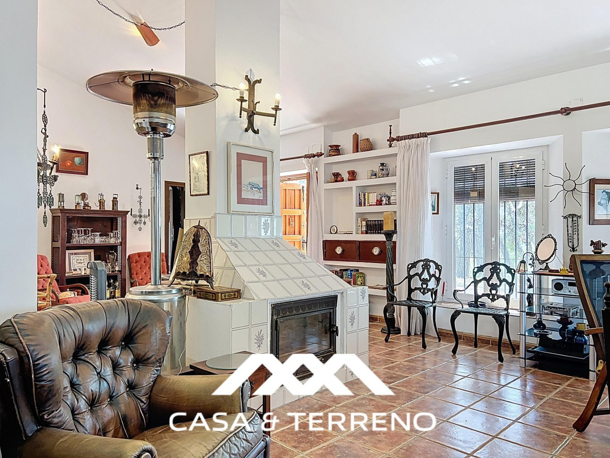 Vrijstaande Villa te koop in Nerja | 4 slaapkamers H5145256