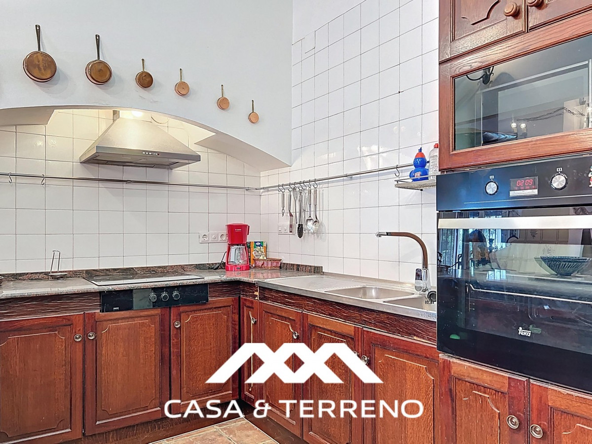 Vrijstaande Villa te koop in Nerja | 4 slaapkamers H5145256