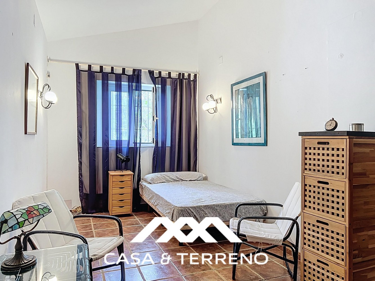 Vrijstaande Villa te koop in Nerja | 4 slaapkamers H5145256