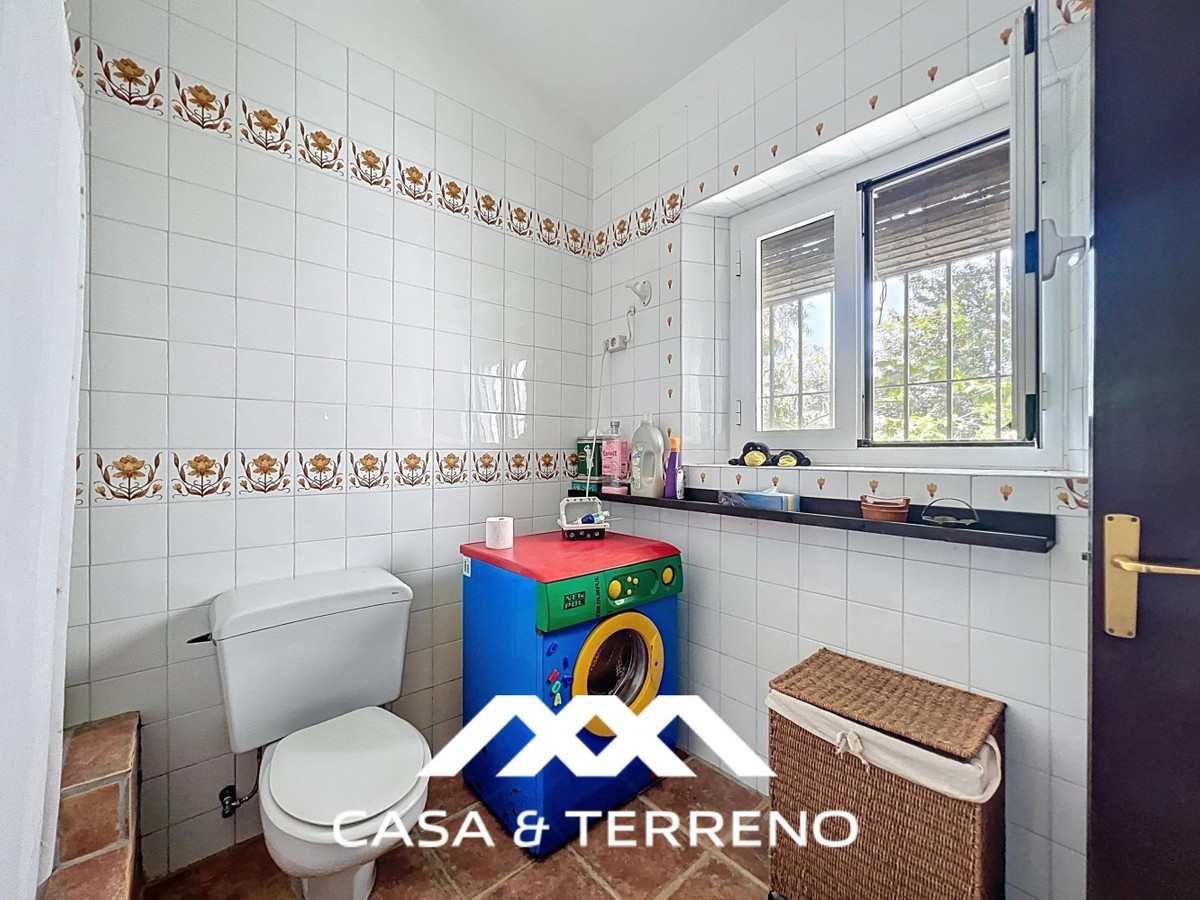 Vrijstaande Villa te koop in Nerja | 4 slaapkamers H5145256